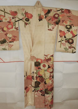 eida_kimono_detail_12_002